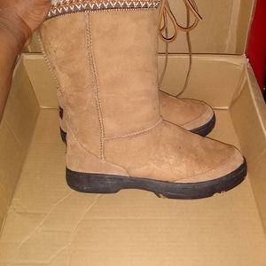 Ultimate cuff ugg boots